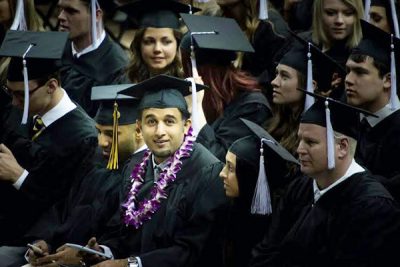 مبتعث وزوجته يتخرجان معا من أمريكا بمرتبة الشرف مبتعث وزوجته يتخرجان معا من أمريكا بمرتبة الشرف