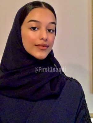 طالبة بعمر ١٦ تحضر توليف لمركبات نخيل نانوية للتحكم بتلوث المياه