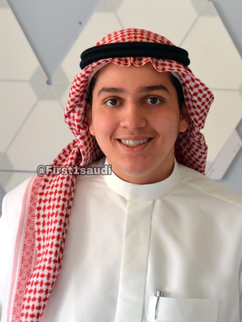 أنس عرفات