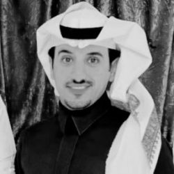 أول سعودي يُمنح شهادة عميد من أقدم كليات القانون بأمريكا