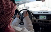 طلاب سعوديون يبتكرون جهاز يسهم في تقليل الحوادث المرورية